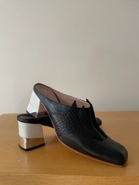 Jessica Kessel Buenos Aires - Handmade Leather Mule  Limited Edition